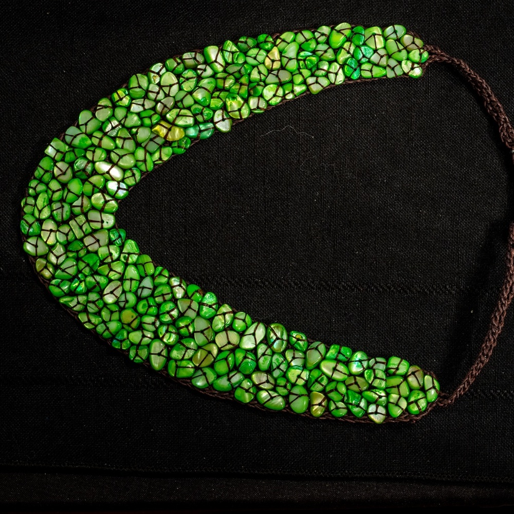 Rich Green Mother of Pearl Necklace handmade!!!